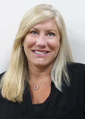 Bethany Tokmenko | Hadinger Flooring