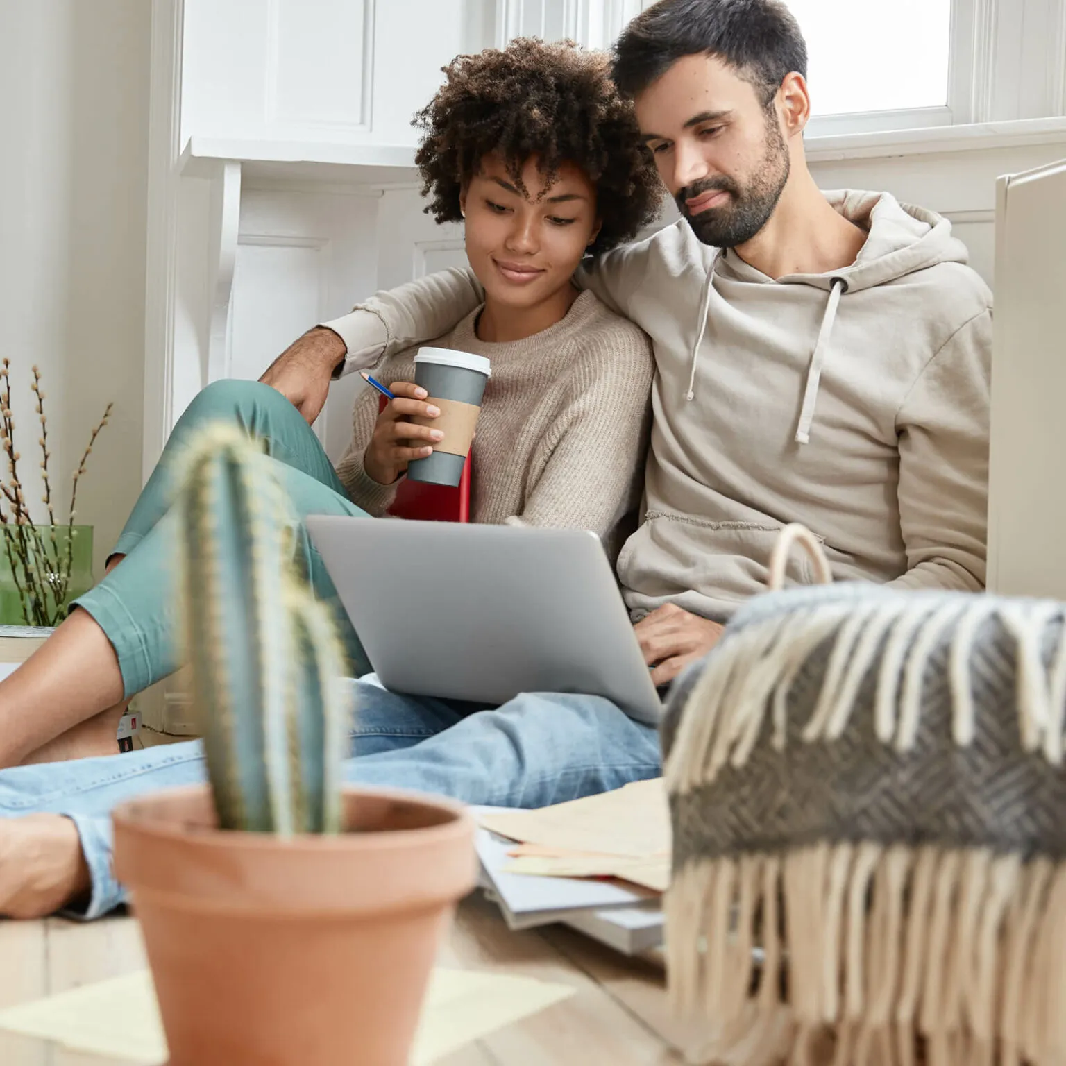 shopAtHome_interracial_1600x1600-1536x1536-1 Shop at Home | Hadinger Flooring